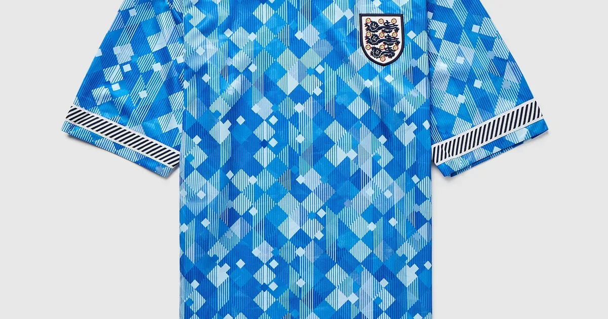 Engeland retro derde shirt 1990 in lichtblauw